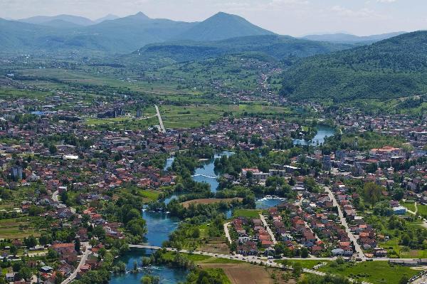 Stupila na snagu nova Odluka Vlade USK-a o povećanju boravišne takse za 2025. godinu